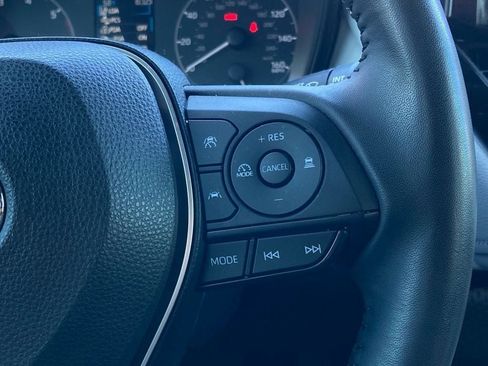 Used 2023 Toyota Corolla SE image 17