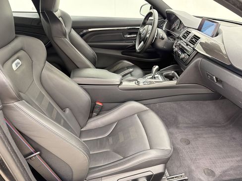 Used 2016 BMW M4 Coupe RWD image 30