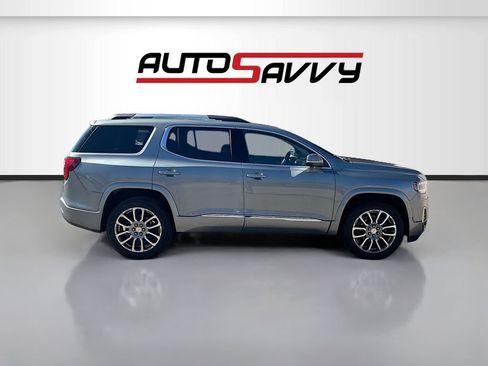 Used 2023 GMC Acadia Denali w/ Denali Ultimate Package AWD/4WD image 8
