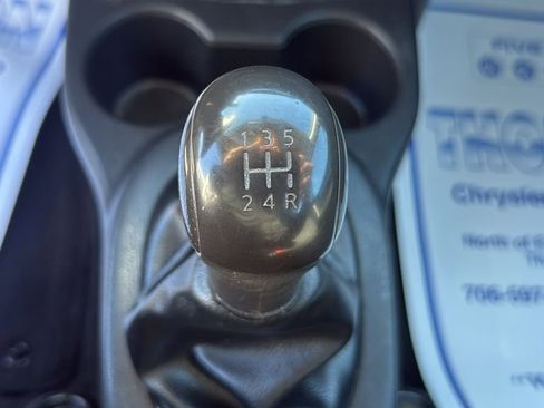 Used 2019 Nissan Versa S image 26