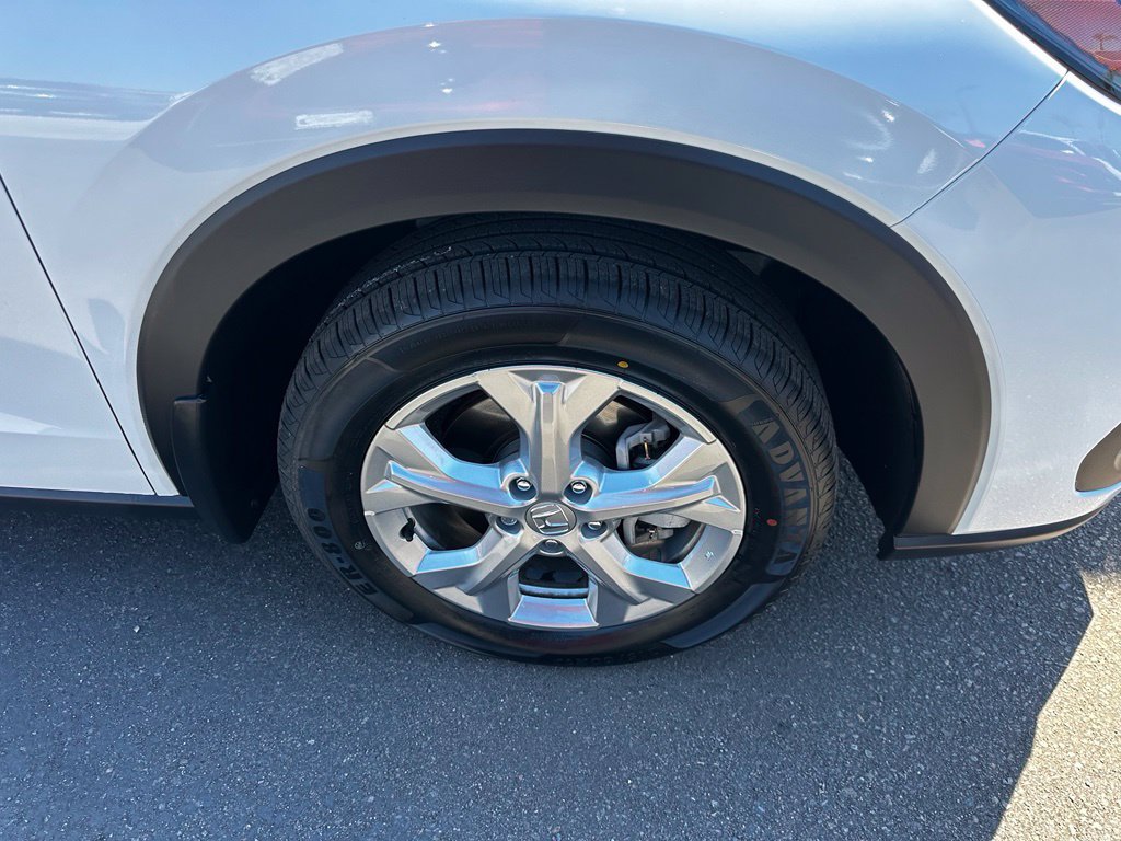 Used 2024 Honda HR-V LX image 13