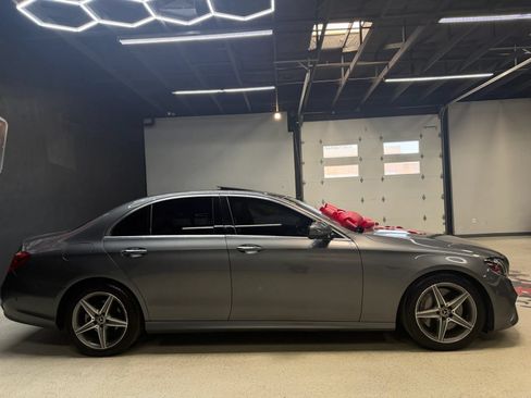 Used 2019 Mercedes-Benz E 300 image 9