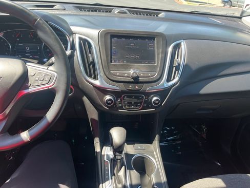 Certified 2023 Chevrolet Equinox LT AWD/4WD image 22
