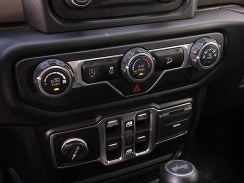 Used 2020 Jeep Wrangler Unlimited Sport S AWD/4WD image 18