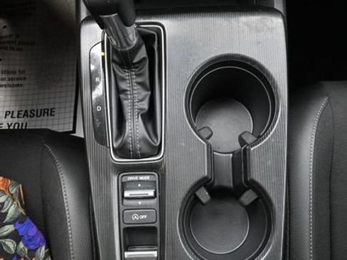 Used 2025 Honda Civic Sport image 11