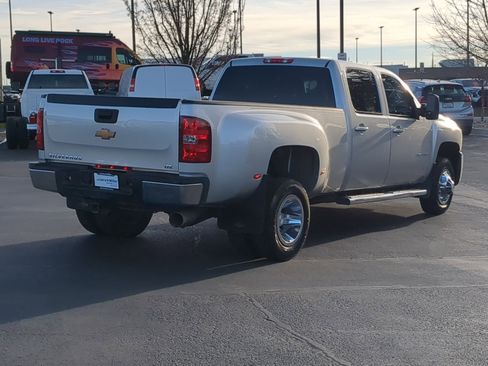 Used 2010 Chevrolet Silverado 3500 LTZ image 6