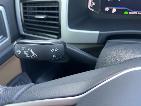 Used 2023 Volkswagen Atlas Cross Sport SEL Premium R-Line image 40