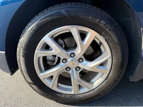 Used 2019 Chevrolet Equinox LT AWD/4WD image 27