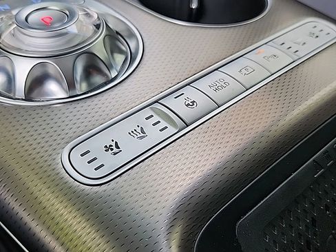 Used 2023 Genesis GV60 Performance AWD/4WD image 30