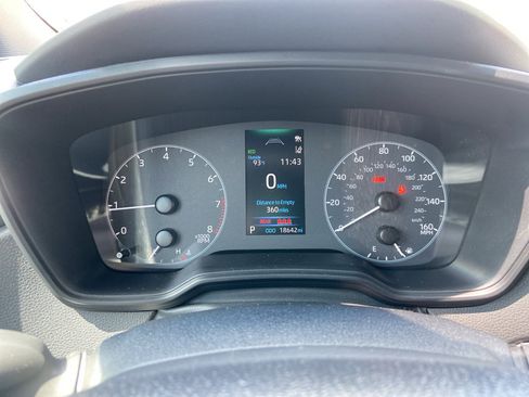 Used 2024 Toyota Corolla SE image 16
