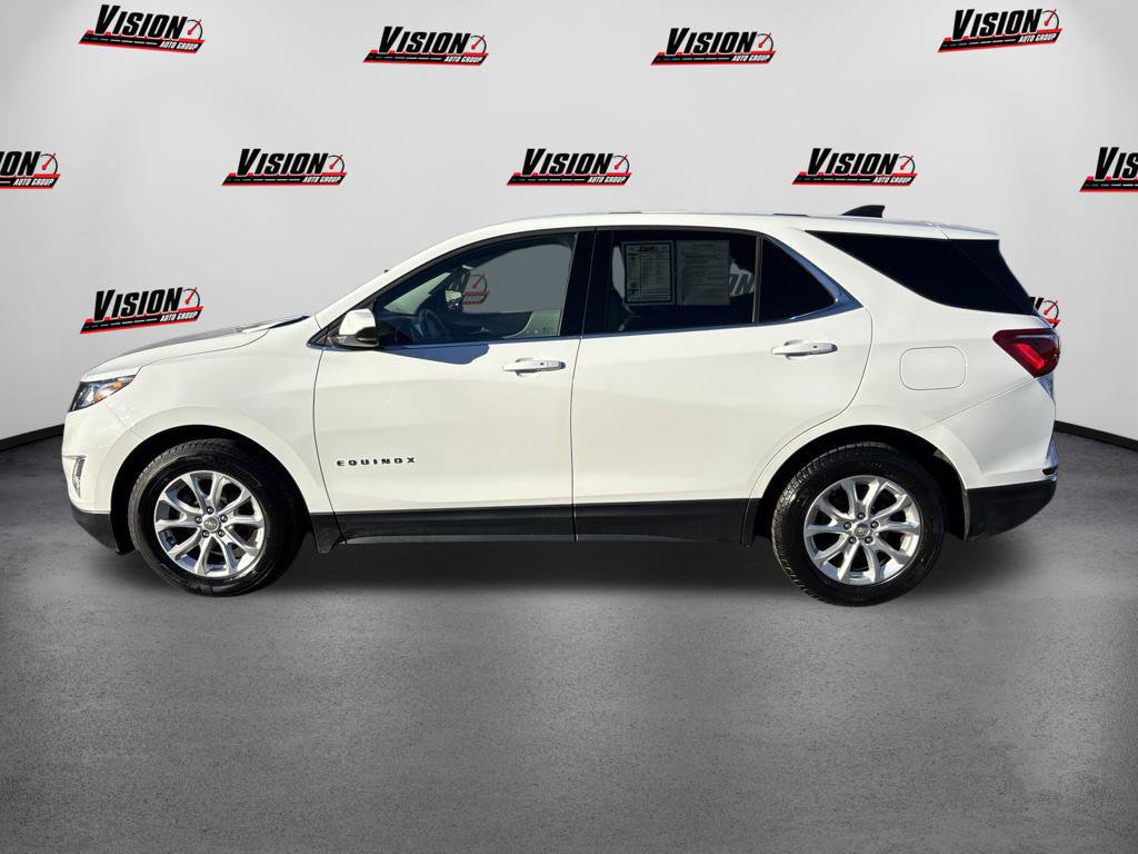 Used 2018 Chevrolet Equinox LT FWD image 2