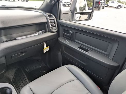 New 2026 RAM 5500 Tradesman w/ Chrome Appearance Group AWD/4WD image 16