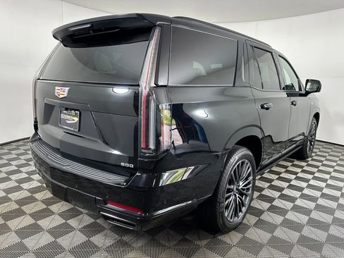 Used 2025 Cadillac Escalade Sport Platinum AWD/4WD image 5