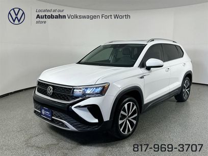 Certified 2022 Volkswagen Taos SE w/ Panoramic Sunroof Package