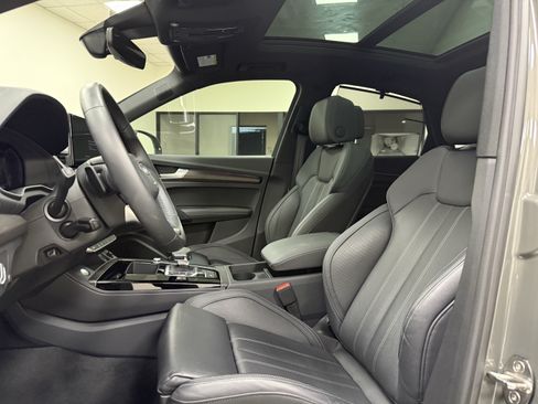 Used 2025 Audi Q5 2.0T Premium Plus AWD/4WD image 12