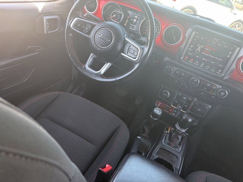 Used 2020 Jeep Gladiator Rubicon image 15