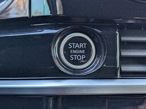 Used 2024 Nissan Pathfinder Platinum w/ Cargo Package image 13