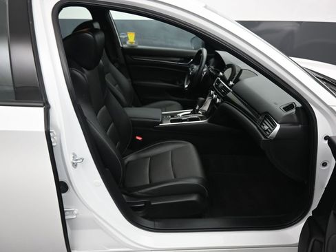 Used 2022 Honda Accord Sport image 43