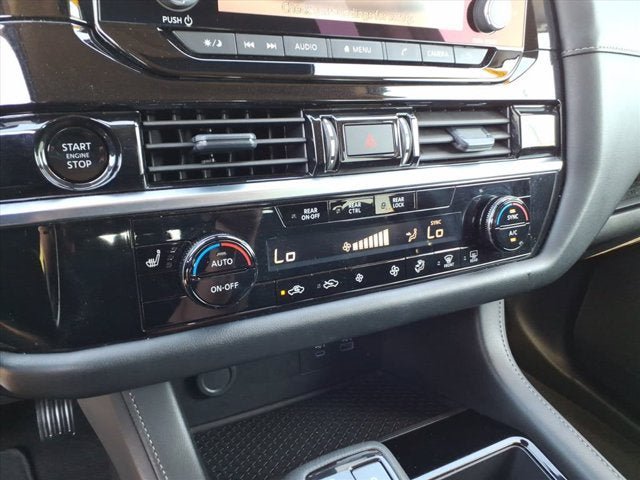 Certified 2025 Nissan Pathfinder SV AWD/4WD image 17