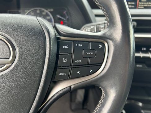 Used 2019 Lexus UX 200 w/ Accessory Package 2 FWD image 19