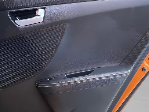 Used 2015 Hyundai Veloster Turbo w/ Option Group 04 image 11