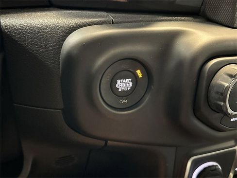 Used 2021 Jeep Wrangler Unlimited Sport image 16
