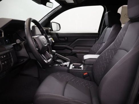 New 2026 Toyota Tacoma SR5 AWD/4WD image 11