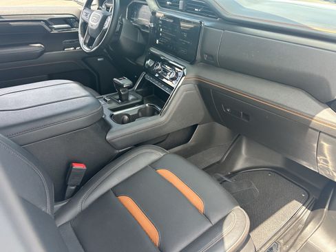 Certified 2025 GMC Sierra 1500 AT4 AWD/4WD image 12
