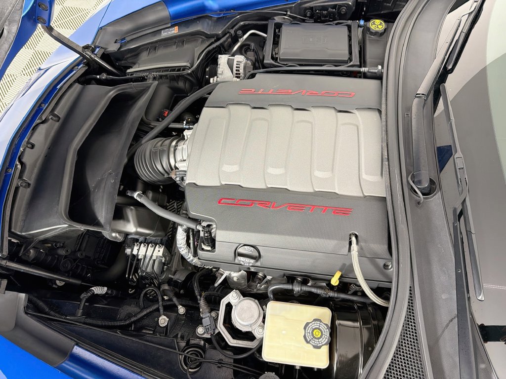 Used 2015 Chevrolet Corvette Stingray Convertible w/ Battery Protection Package RWD image 27