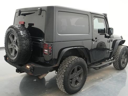 Used 2013 Jeep Wrangler Sport AWD/4WD image 8