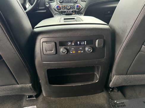 Used 2017 Chevrolet Tahoe LT w/ Luxury Package AWD/4WD image 12