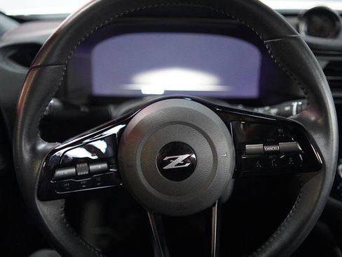Used 2025 Nissan Z Sport w/ Floor Mat Package RWD image 83