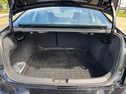Used 2021 Volkswagen Jetta SE FWD image 13