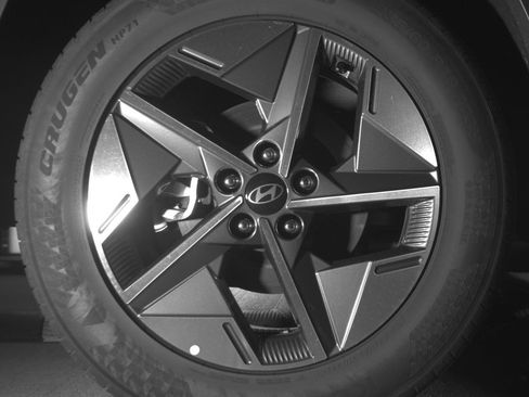 Used 2025 Hyundai Tucson SEL FWD image 15