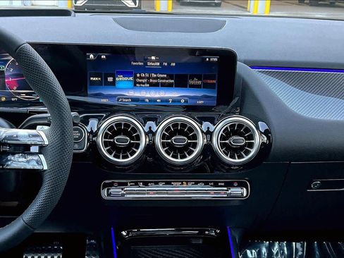 Used 2026 Mercedes-Benz GLA 250 GLA 250 image 7