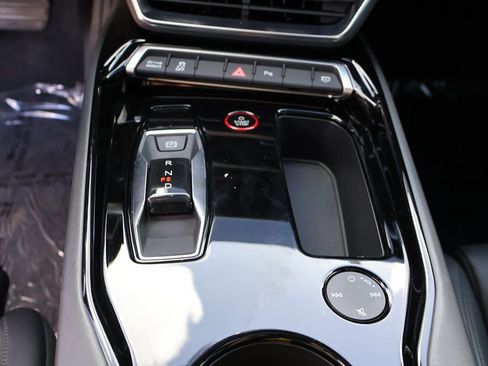 Used 2023 Audi e-tron GT Premium Plus w/ Performance Package AWD/4WD image 56