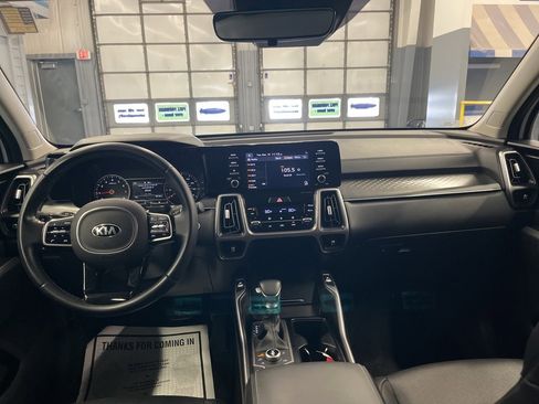 Used 2021 Kia Sorento S w/ Panoramic Sunroof Package image 27