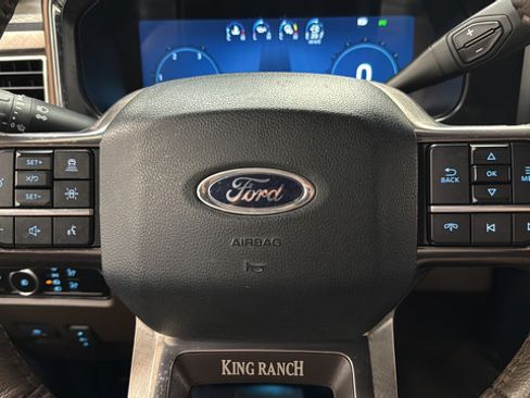 Used 2024 Ford F350 King Ranch AWD/4WD image 17