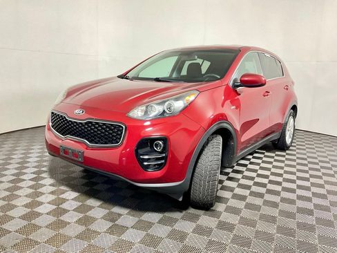 Used 2017 Kia Sportage LX AWD/4WD image 2