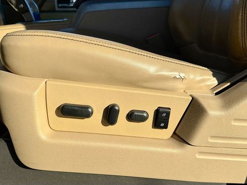 Used 2011 Ford F150 Lariat w/ Lariat Plus Pkg image 12