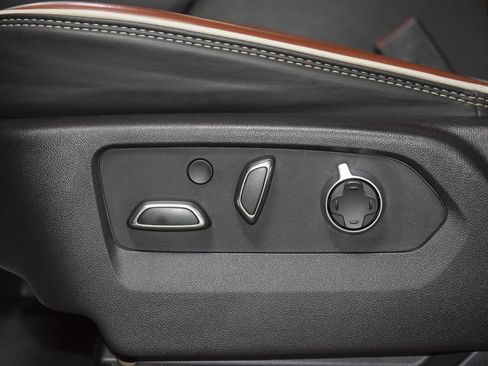 Used 2024 GMC Sierra 1500 Denali Ultimate AWD/4WD image 41