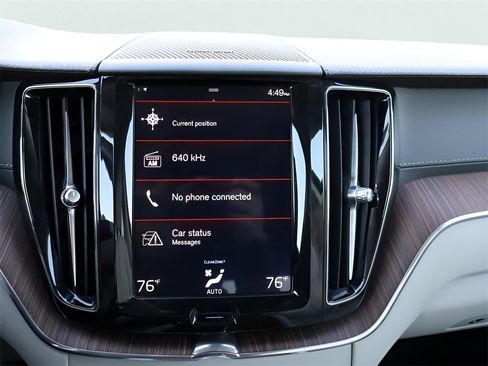 Used 2020 Volvo XC60 T5 Inscription image 24