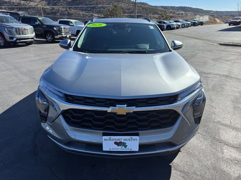 New 2026 Chevrolet Trax LT w/ LT Convenience Package image 2