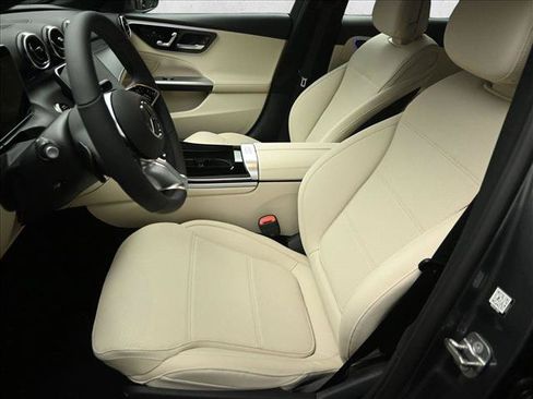 Certified 2026 Mercedes-Benz C 300 4MATIC Sedan image 9