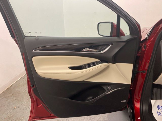 Used 2023 Buick Enclave Essence w/ Experience Buick Package AWD/4WD image 21
