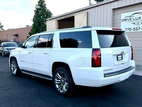 Used 2016 Chevrolet Suburban LTZ RWD image 7