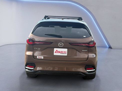 Used 2025 MAZDA CX-70 Plug-In Hybrid w/ Premium Plus AWD/4WD image 4