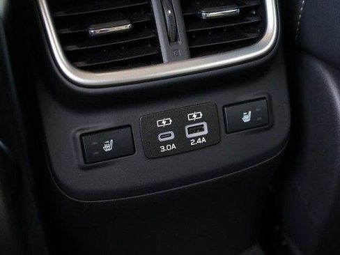 Used 2024 Subaru Outback Limited AWD/4WD image 23