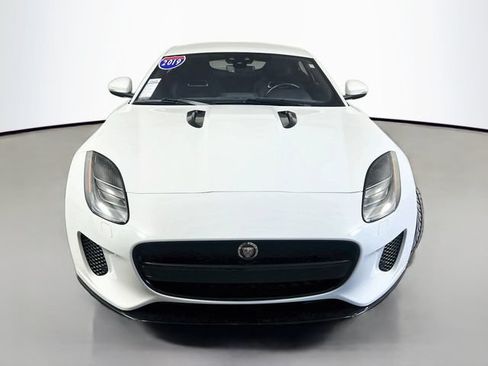 Used 2019 Jaguar F-TYPE Coupe RWD image 3
