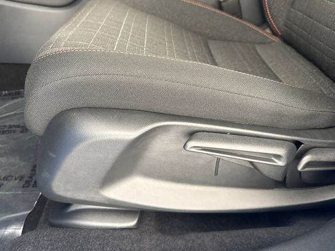 Certified 2026 Honda HR-V Sport image 14